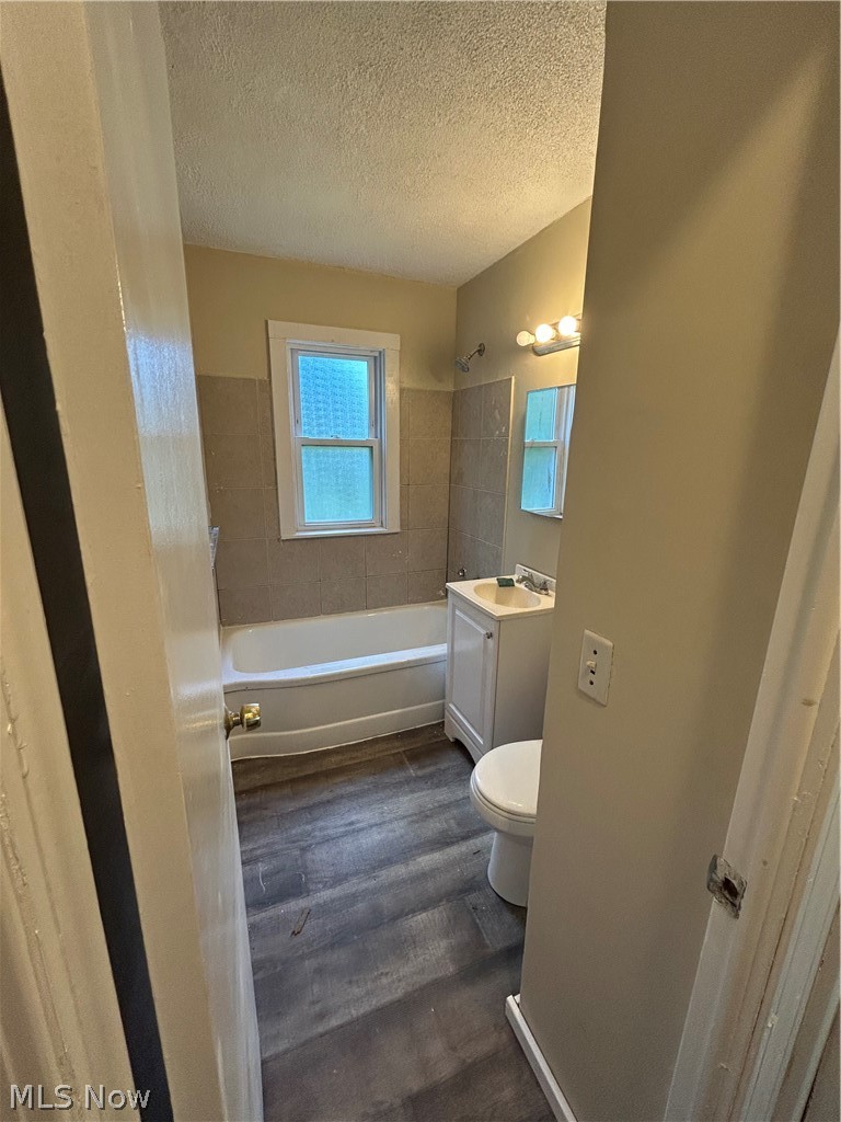 23338 Roger Drive Euclid OH 44123