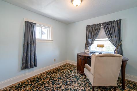 10709 Saint Mark Avenue Cleveland OH 44111