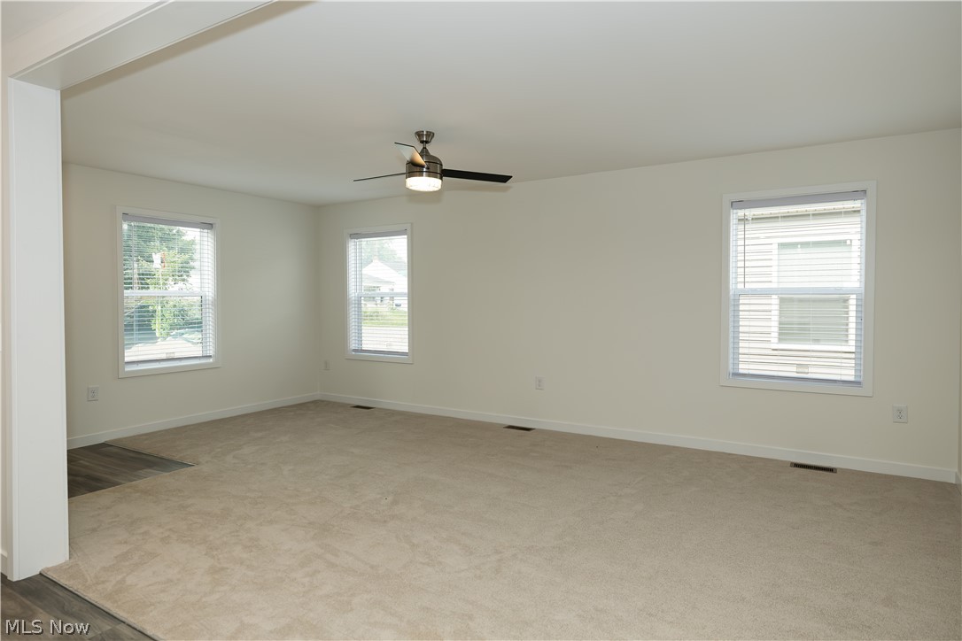 160 E Channel Street Newark OH 43055