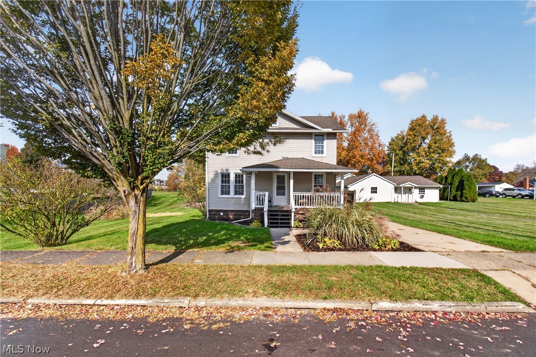 355 2nd Street SW Brewster OH 44613