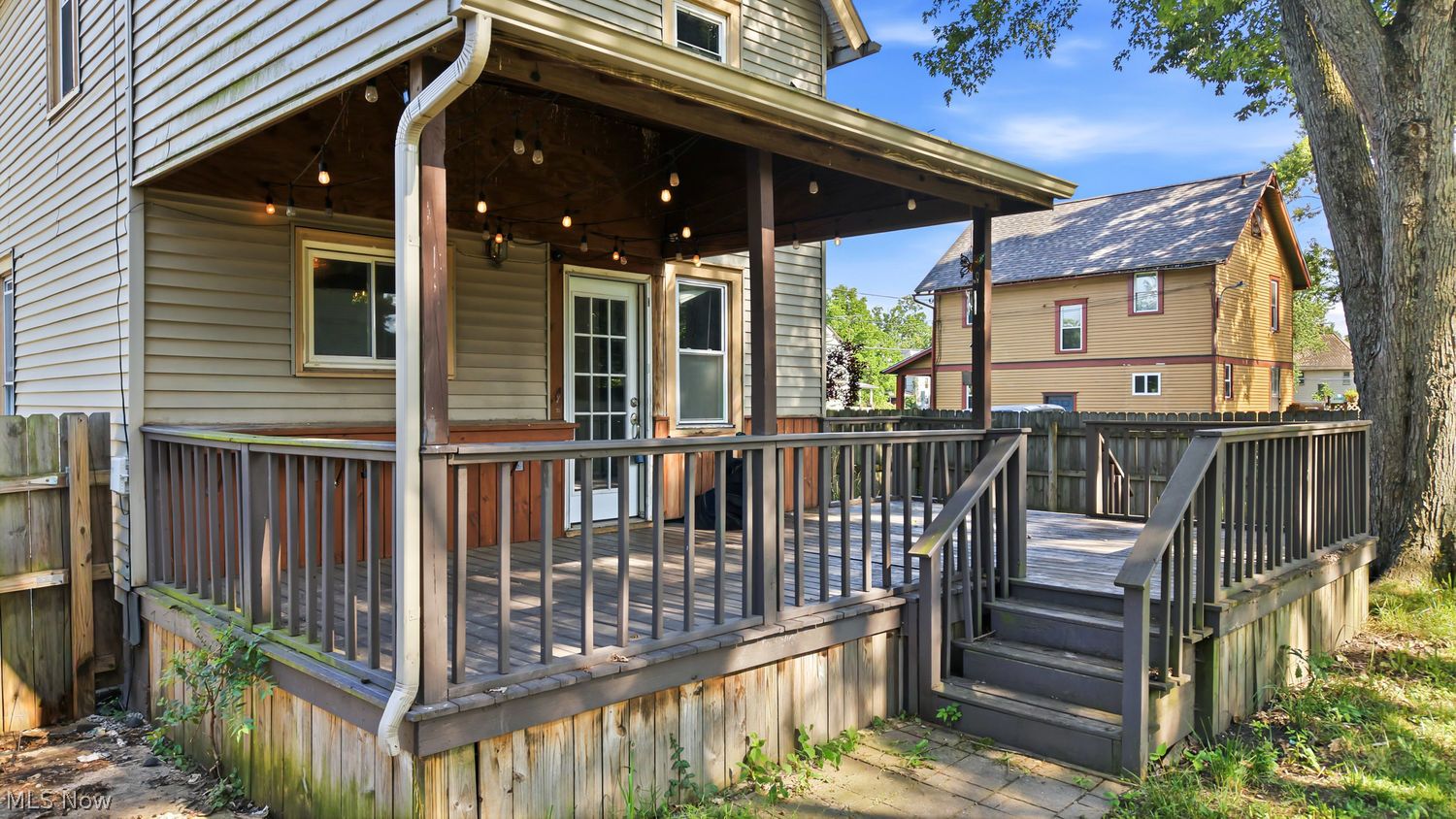453 Vine Avenue NE Warren OH 44483
