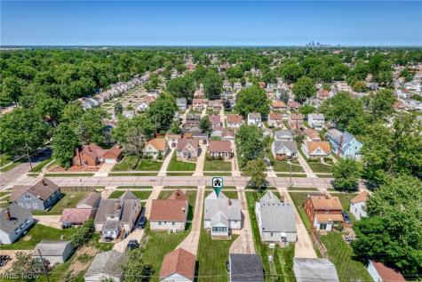 8315 Manorford Drive Parma OH 44129