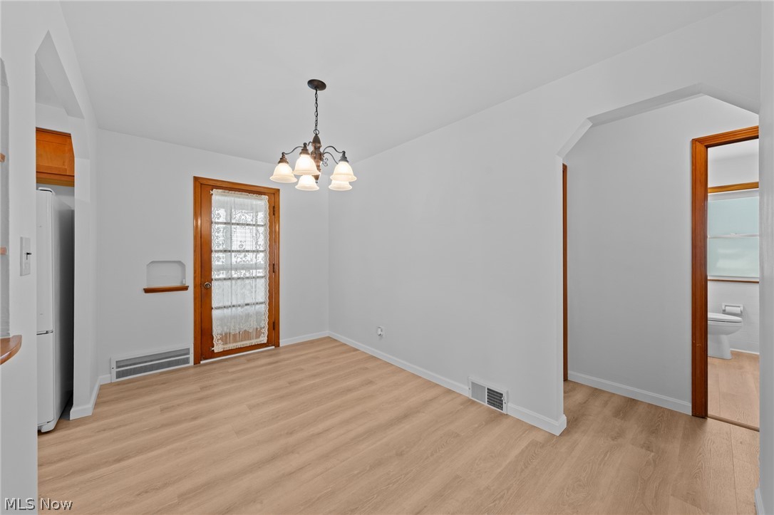 8315 Manorford Drive Parma OH 44129