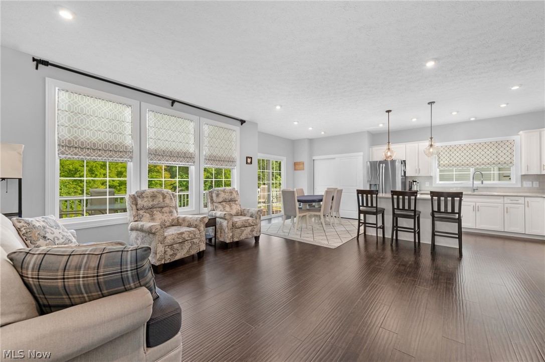 978 Hawkin Lane Aurora OH 44202