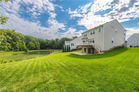 978 Hawkin Lane Aurora OH 44202