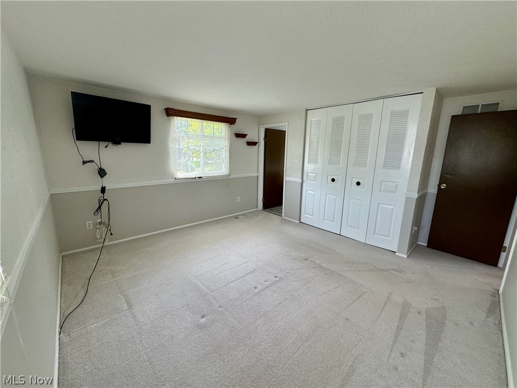 975 Deepwood Drive Macedonia OH 44056
