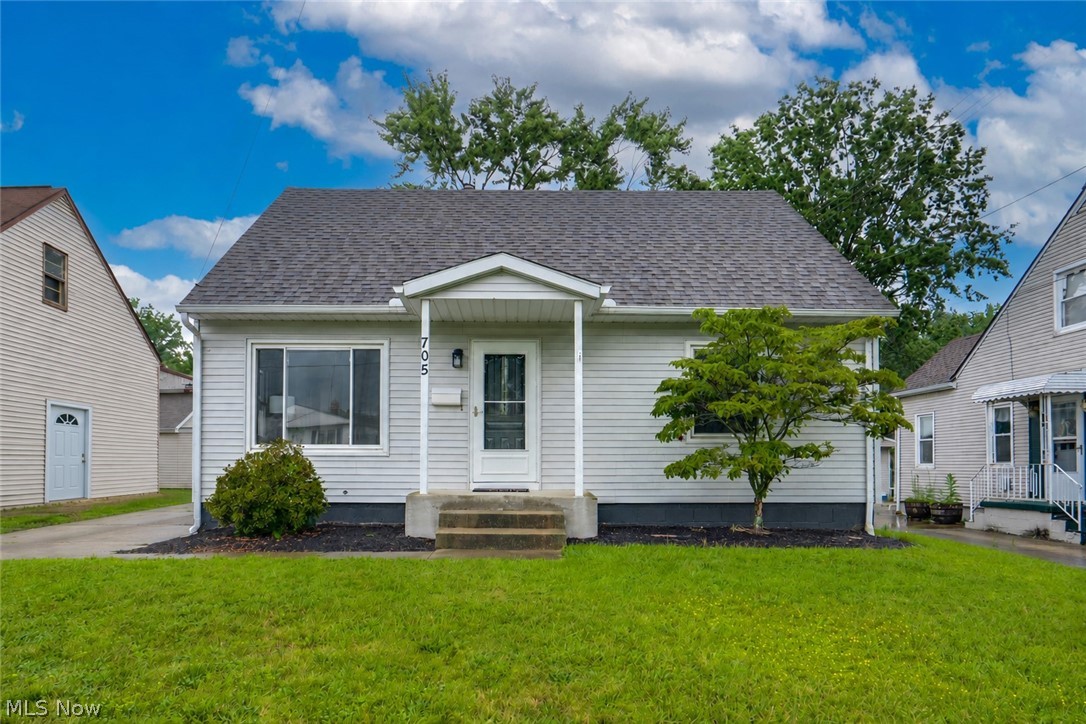 705 E Catawba Avenue Akron OH 44306