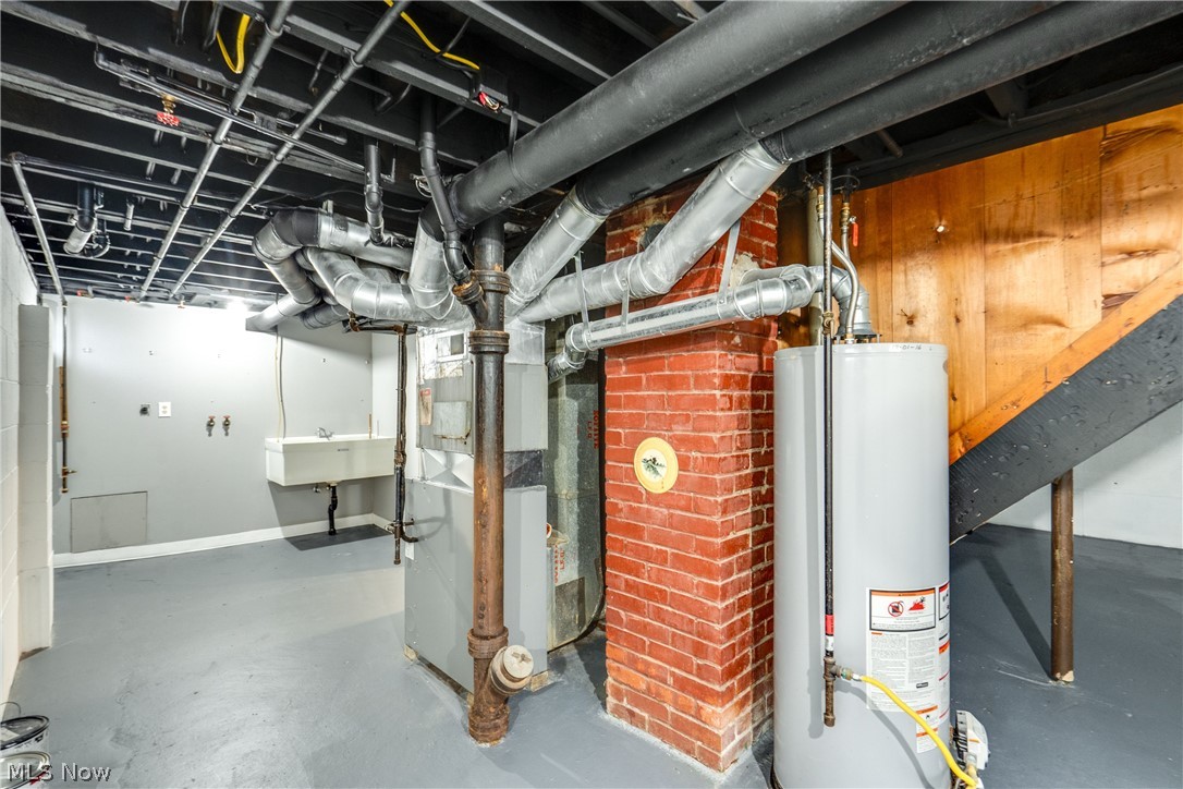705 E Catawba Avenue Akron OH 44306
