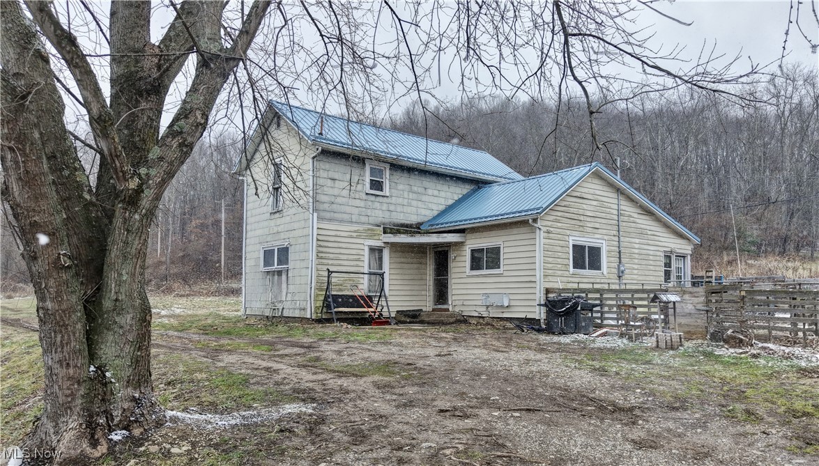 4980 Beagle Club Road SW Newcomerstown OH 43832