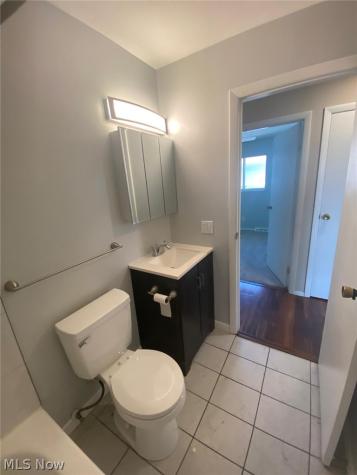 14144 Lisa Drive Maple Heights OH 44137