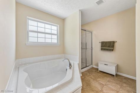 288 Balthazar Circle Avon Lake OH 44012