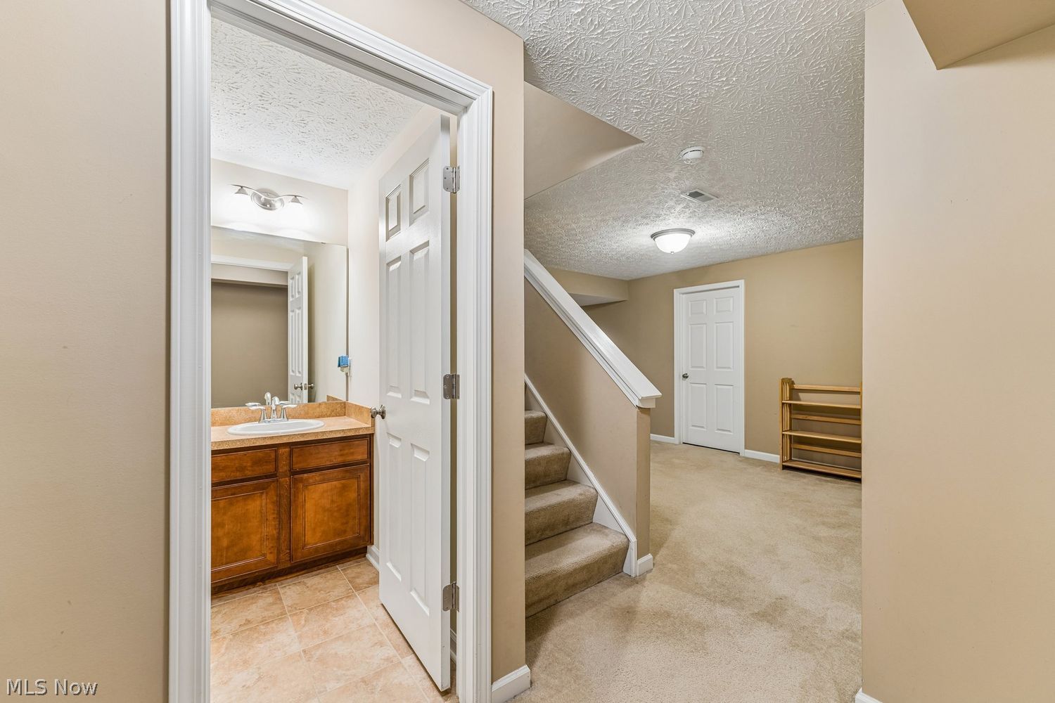288 Balthazar Circle Avon Lake OH 44012