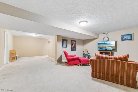 288 Balthazar Circle Avon Lake OH 44012