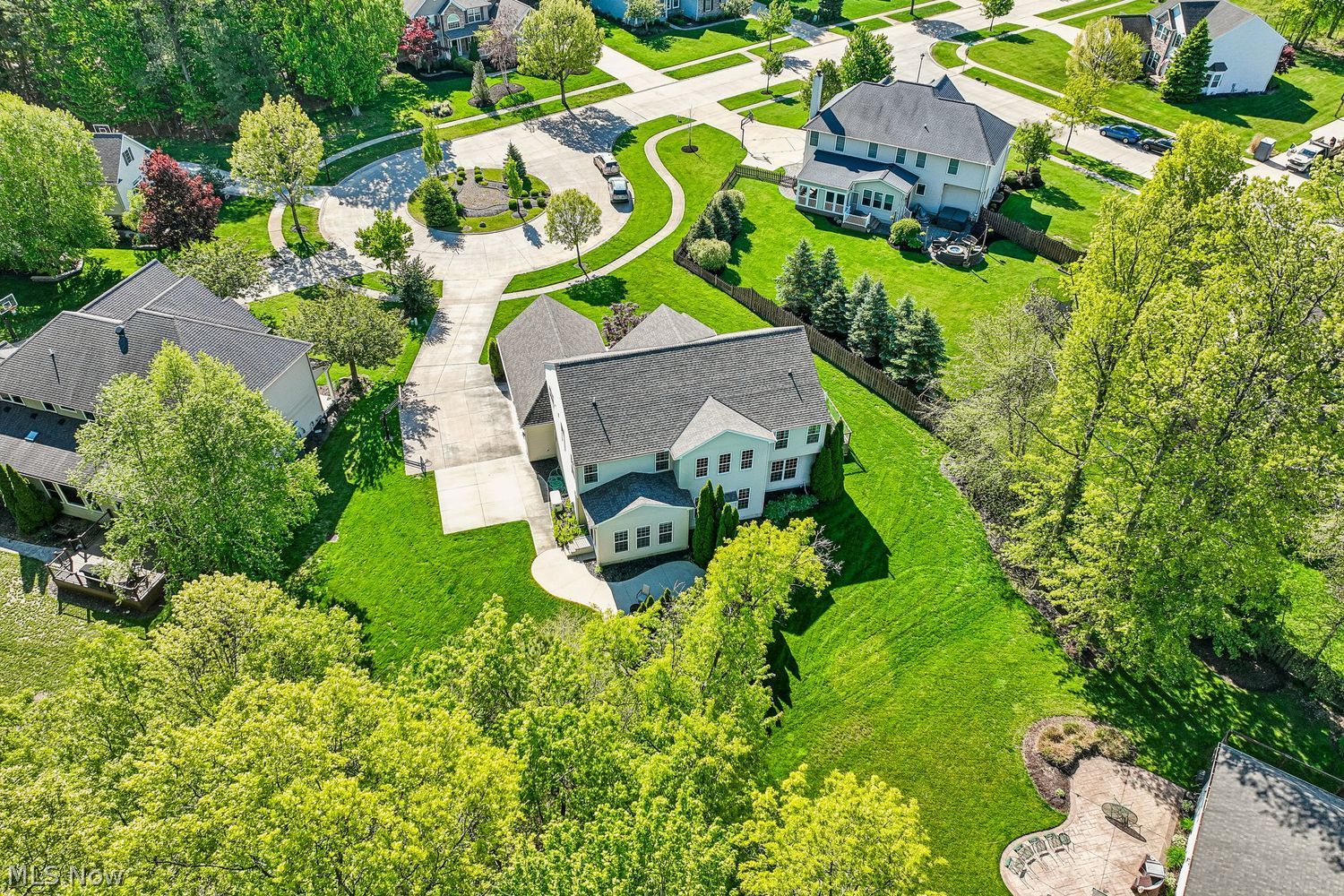 288 Balthazar Circle Avon Lake OH 44012