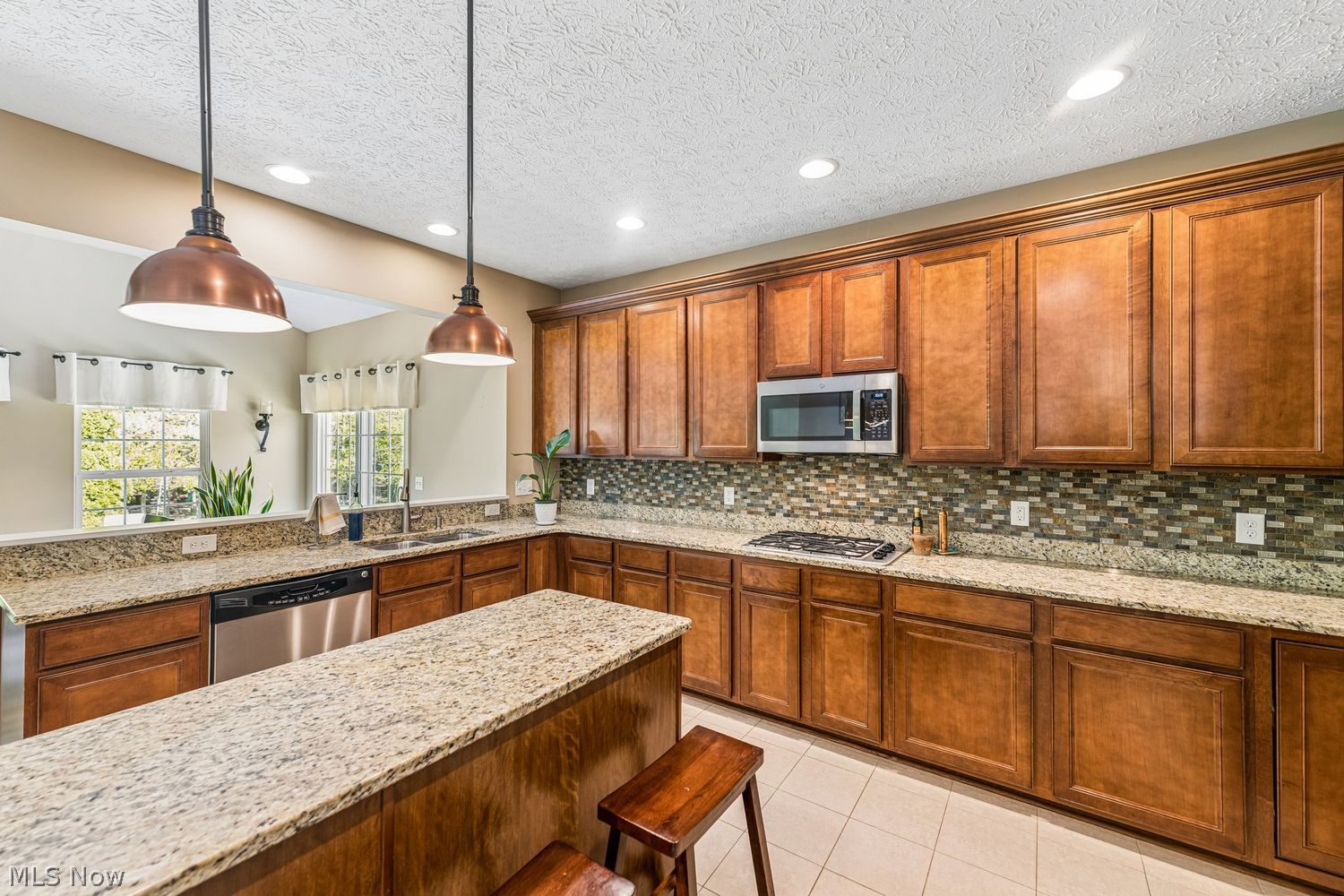 288 Balthazar Circle Avon Lake OH 44012