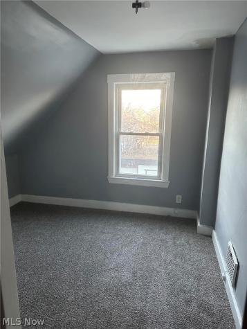 2916 Searsdale Avenue Cleveland OH 44109