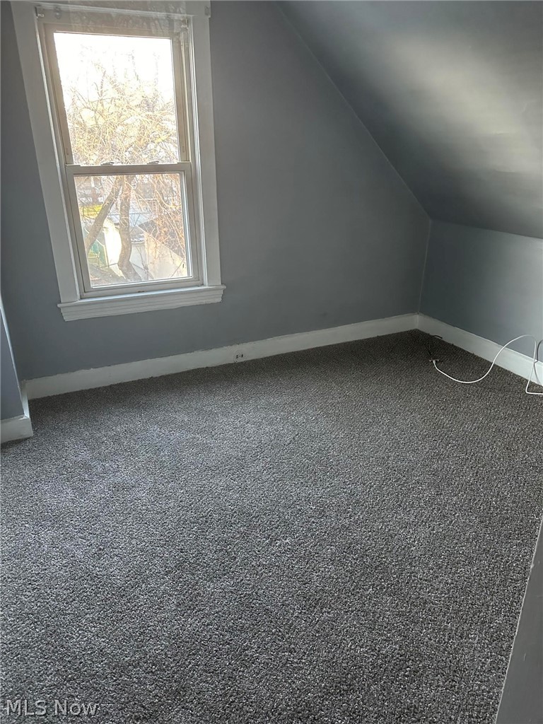 2916 Searsdale Avenue Cleveland OH 44109