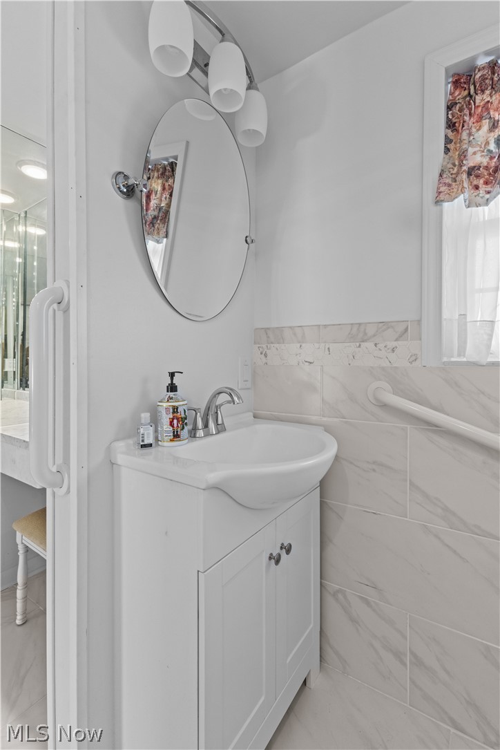 10 Sarah Boulevard Toronto OH 43964