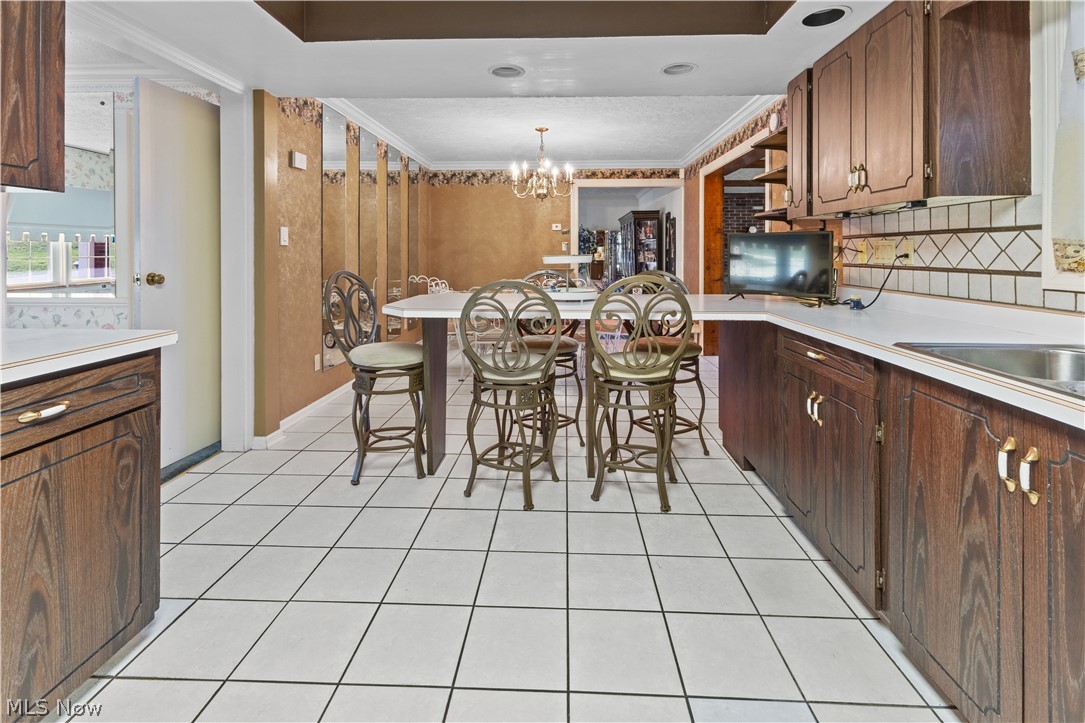 10 Sarah Boulevard Toronto OH 43964