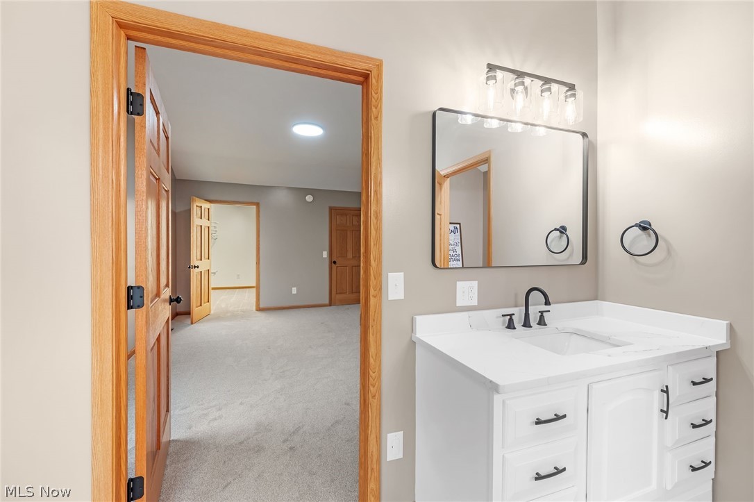 2427 Queensbury Road Alliance OH 44601