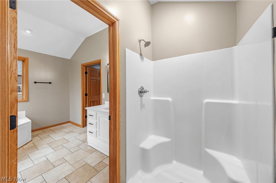 2427 Queensbury Road Alliance OH 44601
