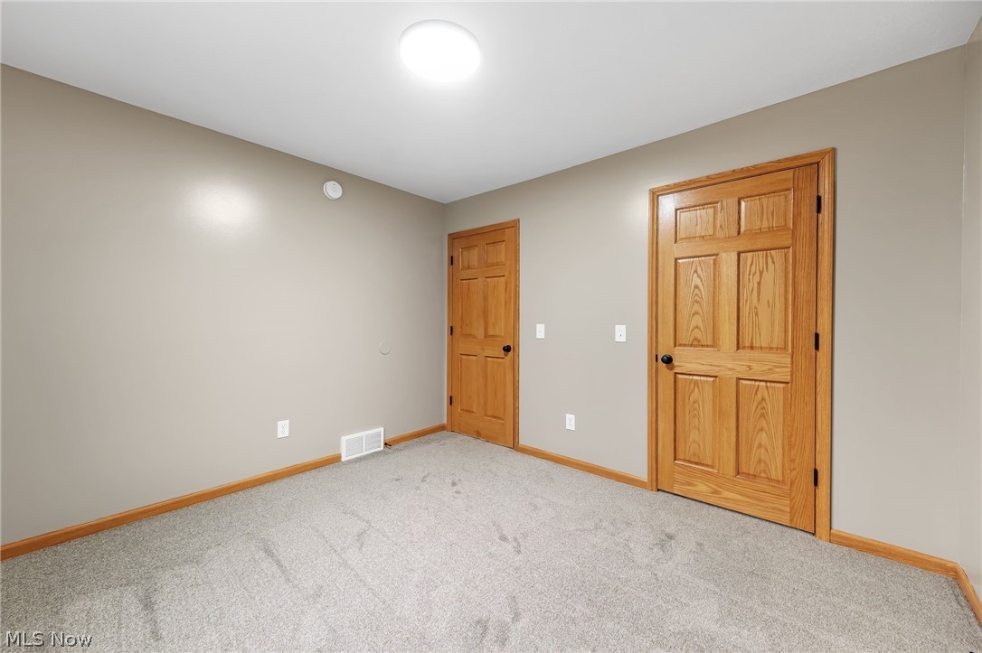2427 Queensbury Road Alliance OH 44601