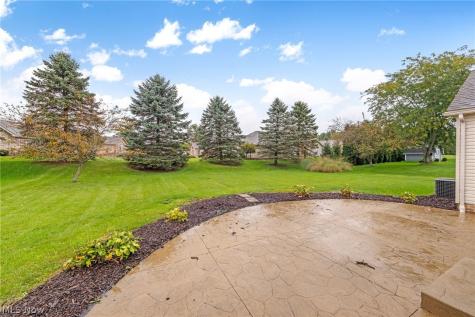 2427 Queensbury Road Alliance OH 44601