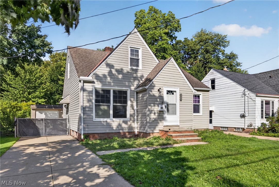 1128 Irene Road Lyndhurst OH 44124