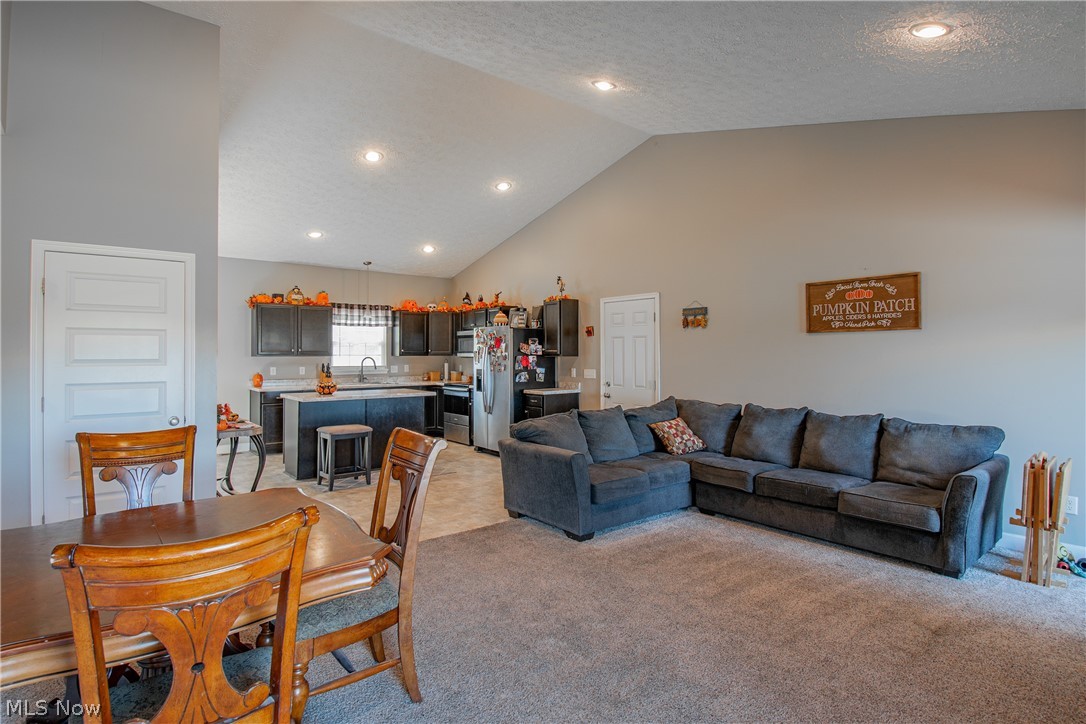 4009 Greenwich Road Norton OH 44203