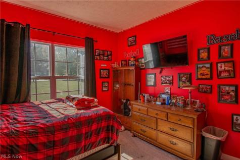4009 Greenwich Road Norton OH 44203