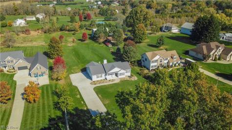 4009 Greenwich Road Norton OH 44203