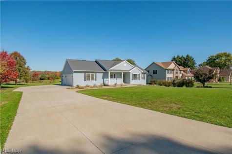 4009 Greenwich Road Norton OH 44203