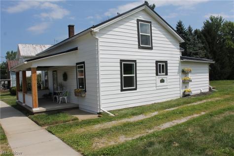 131 Mill Street Burbank OH 44214