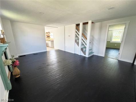 131 Mill Street Burbank OH 44214