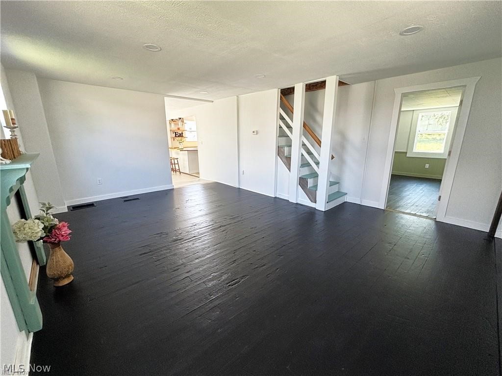131 Mill Street Burbank OH 44214