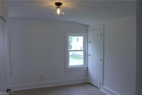 131 Mill Street Burbank OH 44214