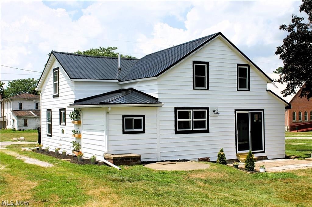 131 Mill Street Burbank OH 44214