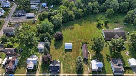 131 Mill Street Burbank OH 44214