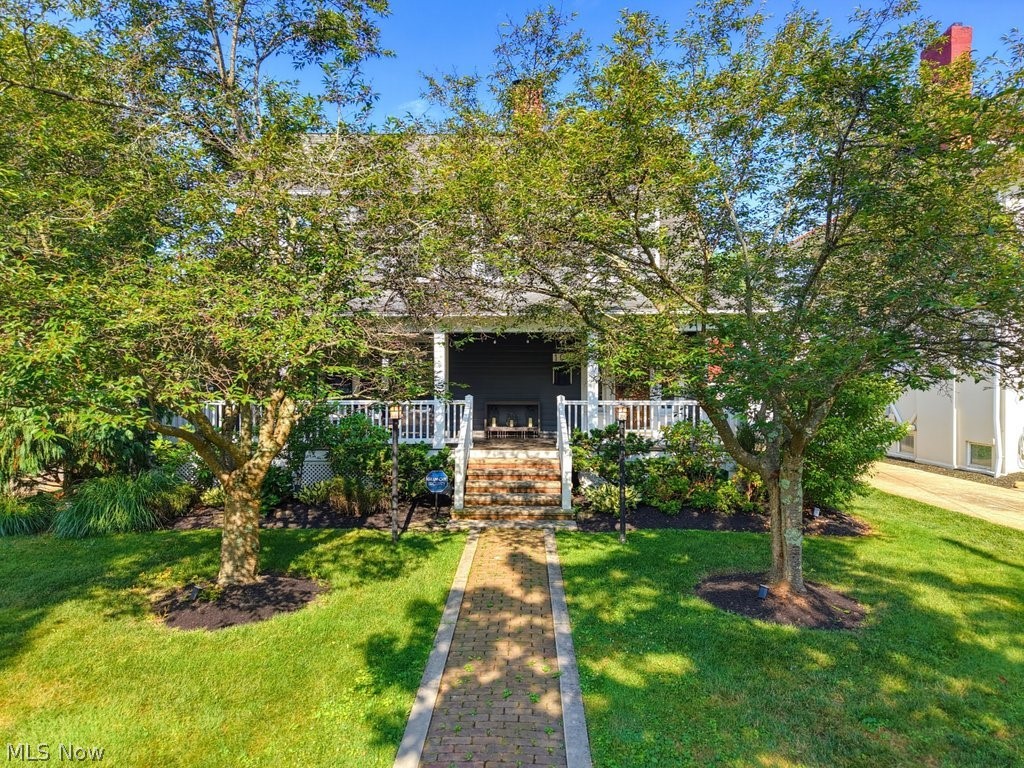 104 S Franklin Street Chagrin Falls OH 44022