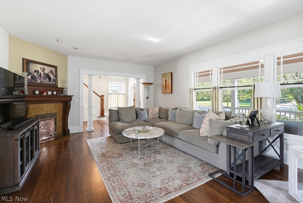 104 S Franklin Street Chagrin Falls OH 44022