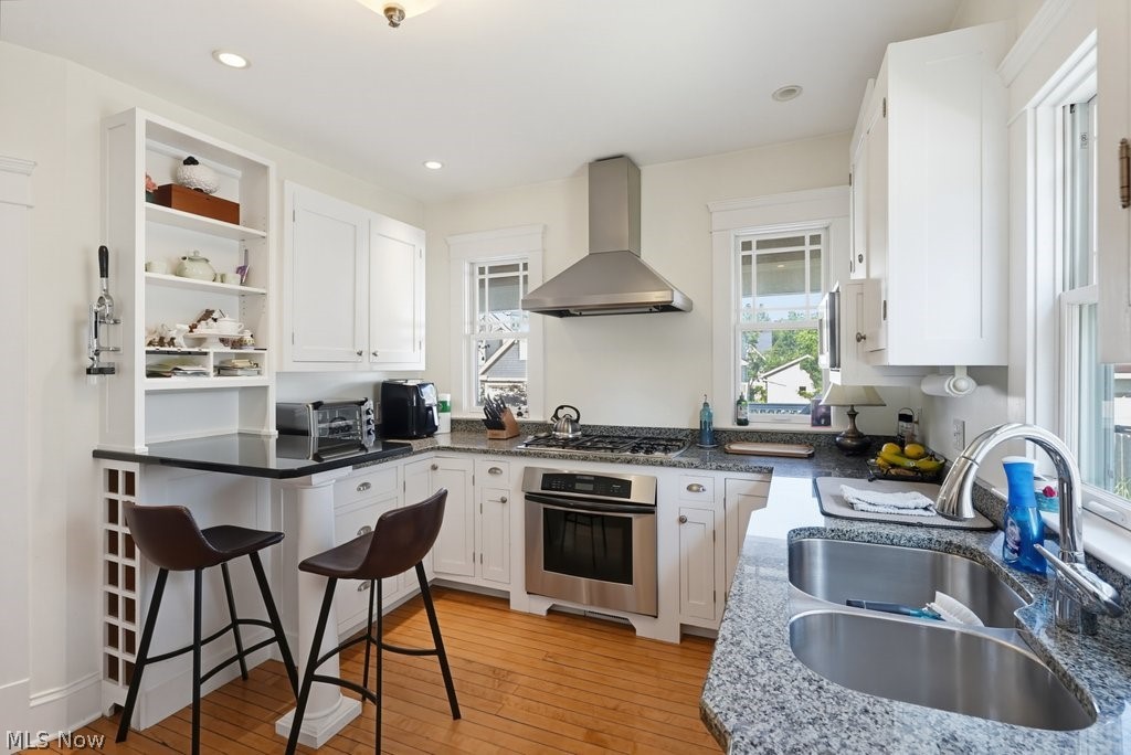 104 S Franklin Street Chagrin Falls OH 44022