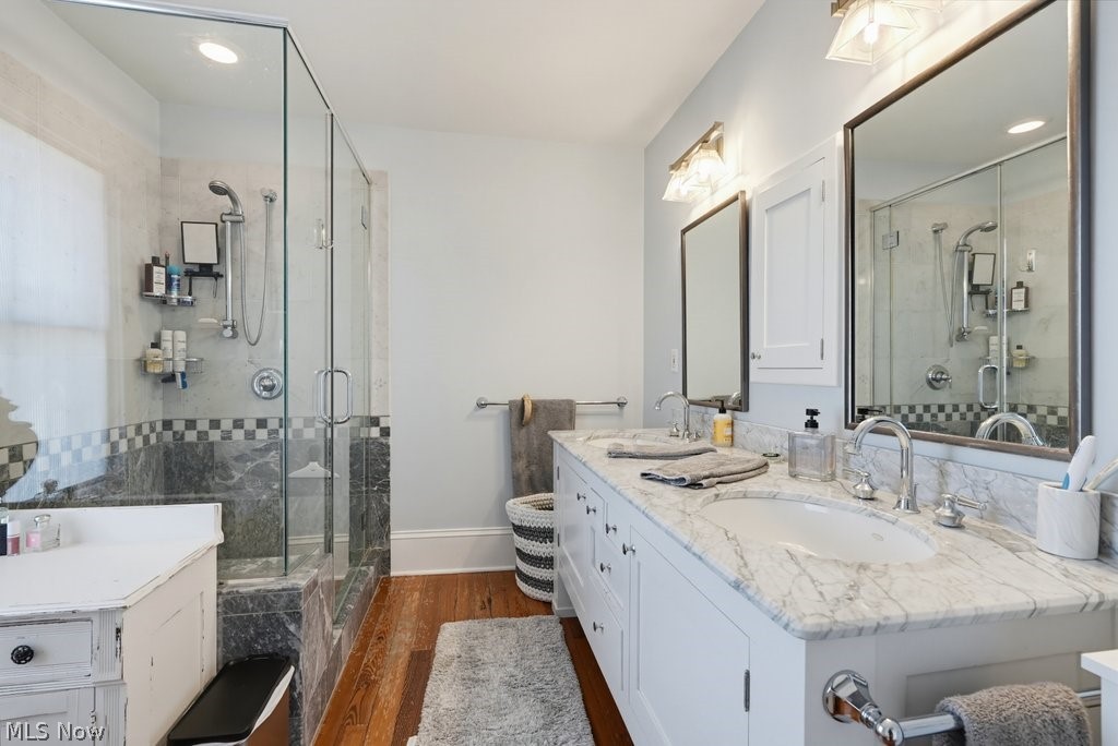 104 S Franklin Street Chagrin Falls OH 44022