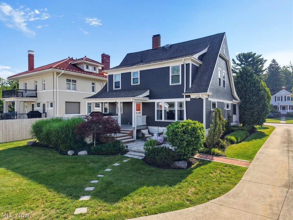 104 S Franklin Street Chagrin Falls OH 44022