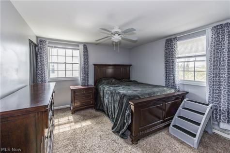 4607 Woodside Avenue NW Canton OH 44709