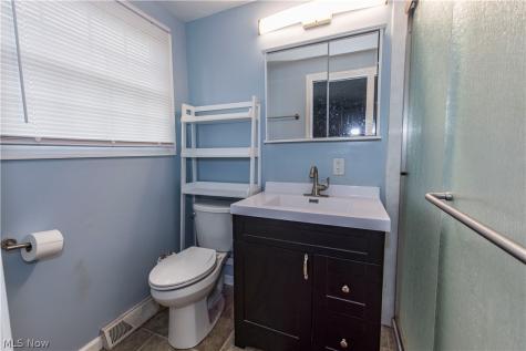 4607 Woodside Avenue NW Canton OH 44709