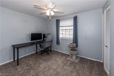 4607 Woodside Avenue NW Canton OH 44709