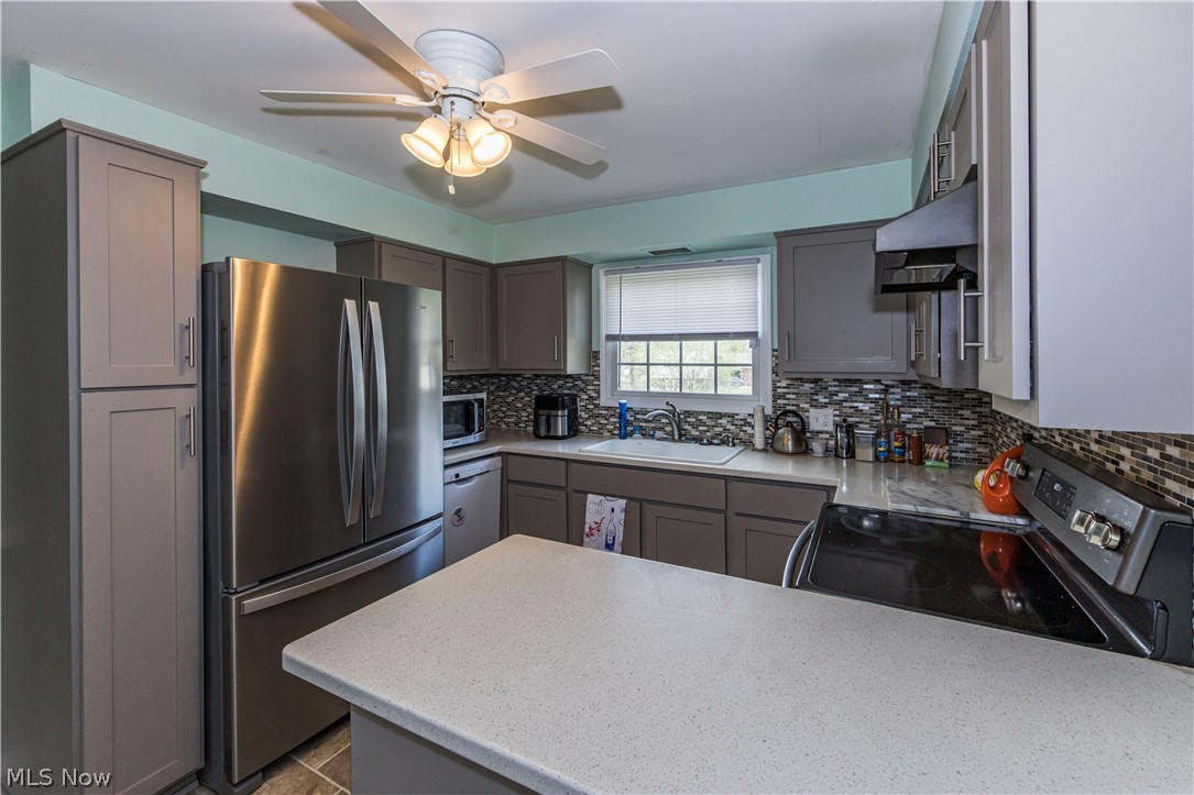 4607 Woodside Avenue NW Canton OH 44709