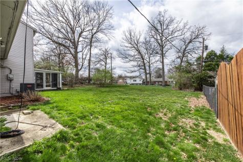4607 Woodside Avenue NW Canton OH 44709