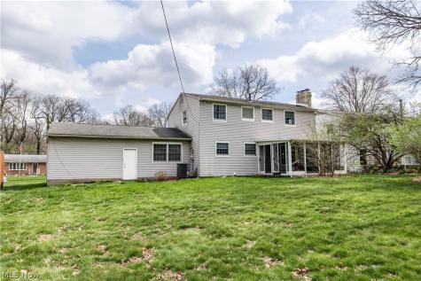 4607 Woodside Avenue NW Canton OH 44709