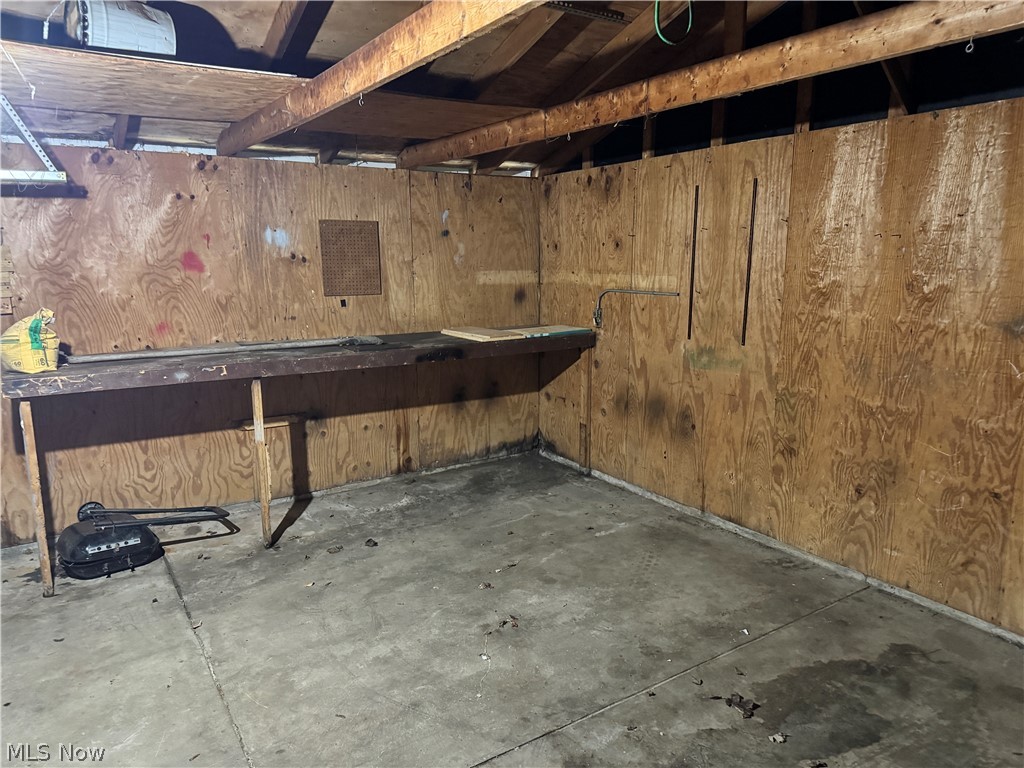 3059 W 111th Street Cleveland OH 44111